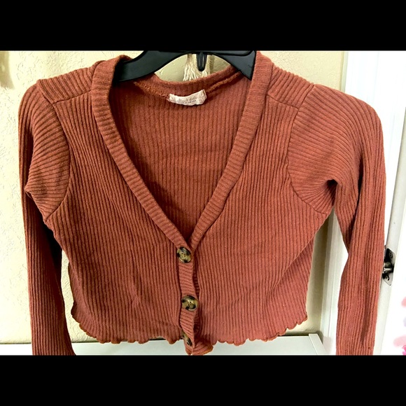 Altar’s state cropped cardigan! - Picture 1 of 2